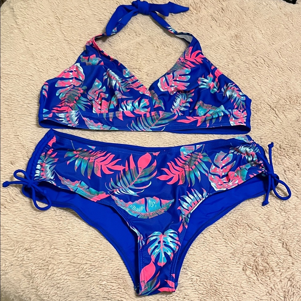 Blue Tropical Leaf Print Halter Bikini Set